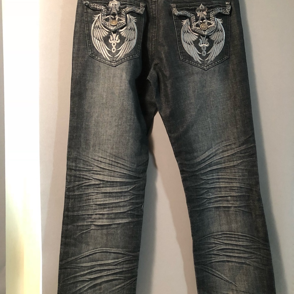 Jeans - Picture 2 of 5